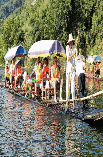 重品牌 优服务 惠职工514.png